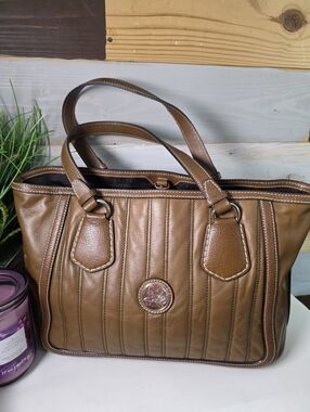 CELINE ALL LEATHER Tote amazing